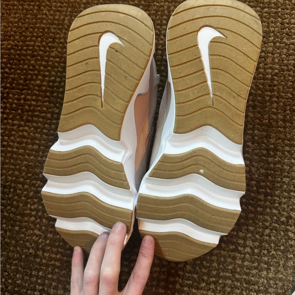 Nike RYZ 365 Barely Rose women’s size 8 - Picture 3 of 5